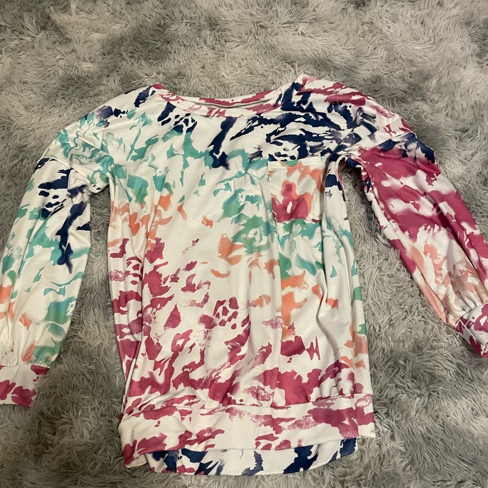 Womens long sleeve shirt